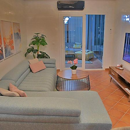 Inhome Apartment Cabo Negro Esterno foto
